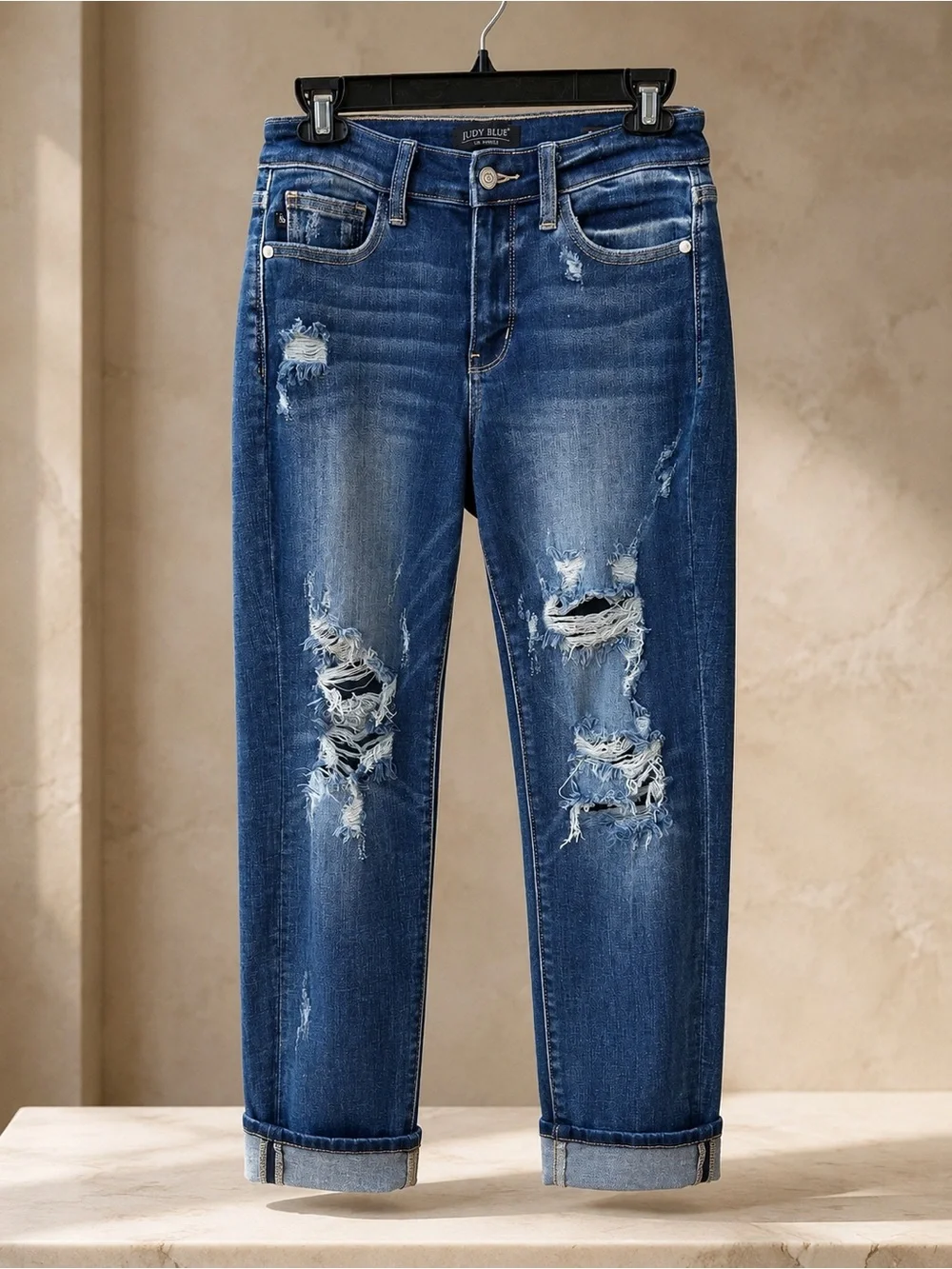Judy Blue Boyfriend Fit Distressed Jeans Size 3/26 NWT Condition
